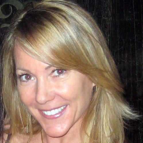 Christina West Photo 38