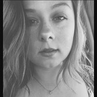 Andrea Paige Photo 18