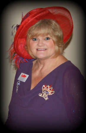 Vickie Davidson Photo 20