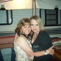 Amy Weeks Photo 7