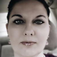Christina Travis Photo 10