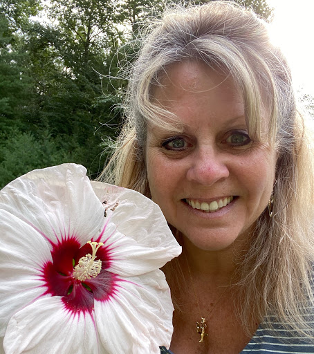 Susan Gentile Photo 10