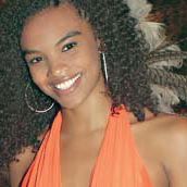 Nicole Banks Photo 32