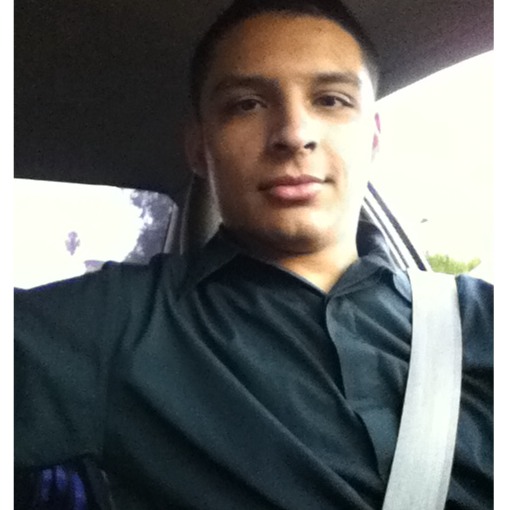 Richard Urrutia Photo 15