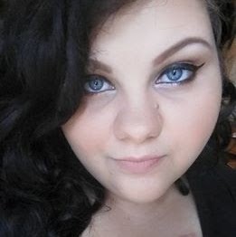 Emily Flagg Photo 12