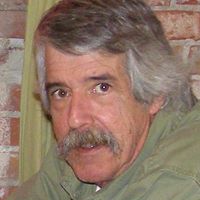 Bruce Vaughn Photo 7