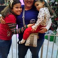 Stephanie Blevins Photo 42