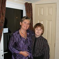 Pauline Calvert Photo 7