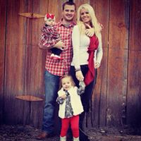 Tara Huber Photo 6
