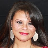 Jennifer Platt Photo 24