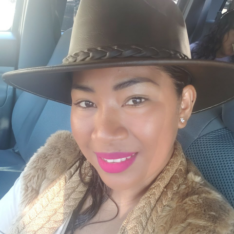 Heidi Trujillo Photo 19