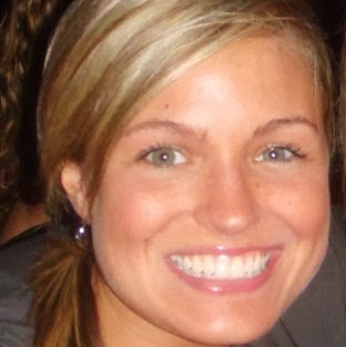 Kristin Saunders Photo 24