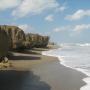 Aimee Bates Photo 16