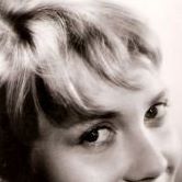 Suzanne Walter Photo 11