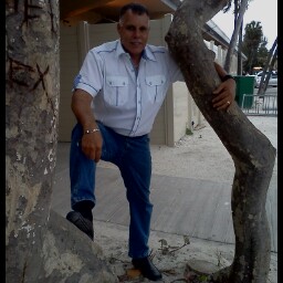 Luis Segarra Photo 30
