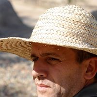 Luis Chaves Photo 16