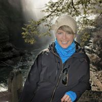 Michele Cooney Photo 3