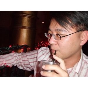 Chewei Yang Photo 5