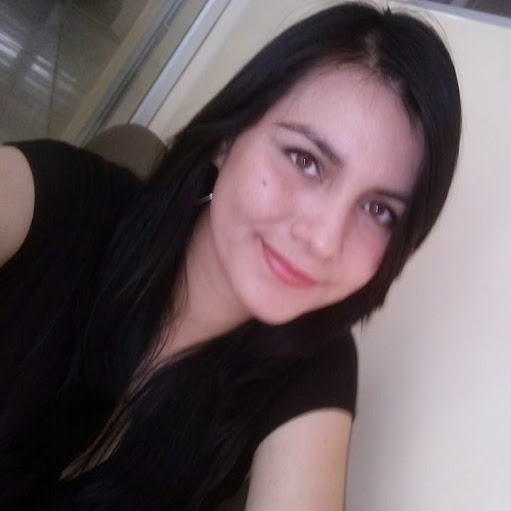 Michelle Pacheco Photo 24
