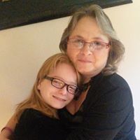 Ruth Mercer Photo 28