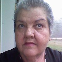 Theresa Arnold Photo 29