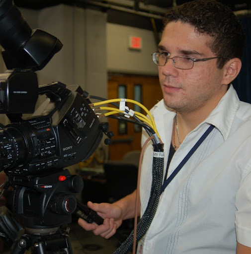 Antonio Diaz Photo 36