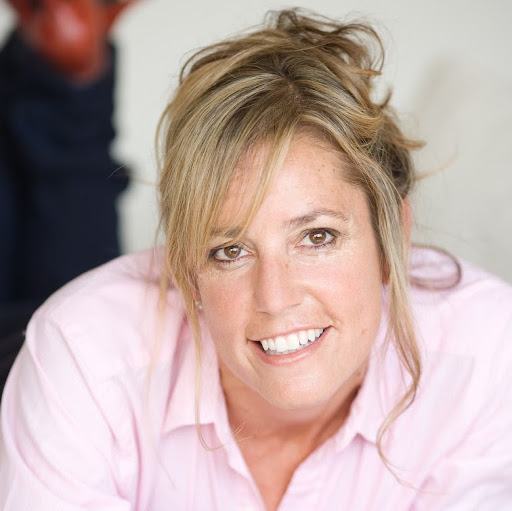 Susan Winter Photo 27