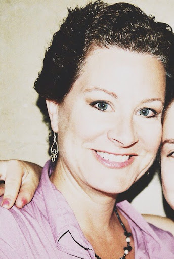 Suzanne Shelley Photo 5