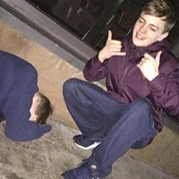 Harry Welsh Photo 17