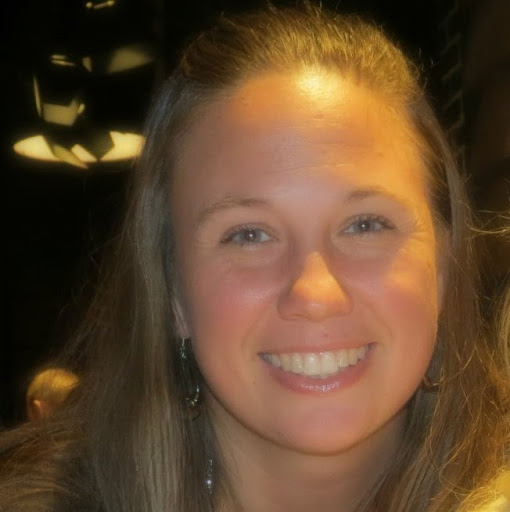Amy Whitfield Photo 36