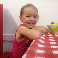 Tanya Montgomery Photo 10