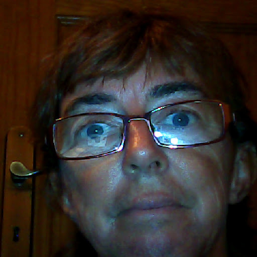 Julie Gould Photo 12