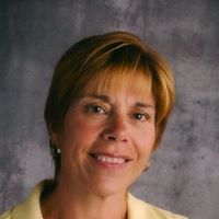 Elaine Simpson Photo 40