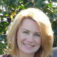 Annette Cummins Photo 7