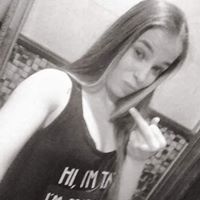 Emily Thurman Photo 5