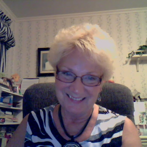 Sandra Lloyd Photo 8
