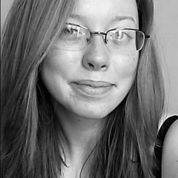 Jessica Lewis Photo 18