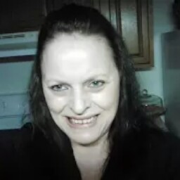 Ruth Perkins Photo 41