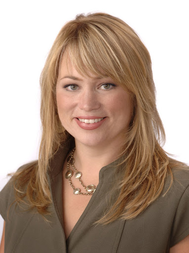 Caroline Fuller Photo 34