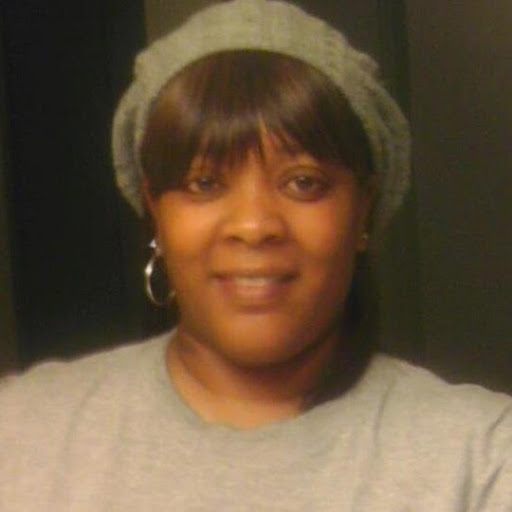 Lynette Russell Photo 8