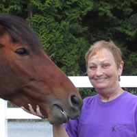 Elizabeth Grossman Photo 46