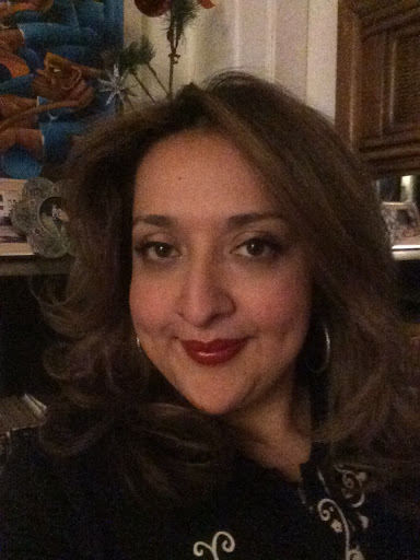 Julia Ponce Photo 5