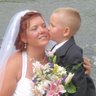 Michelle Thompson Photo 24