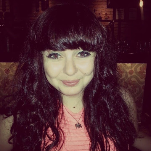 Katie Pollard Photo 7
