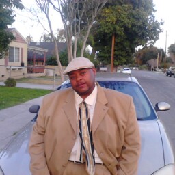 Marvin Lewis Photo 19