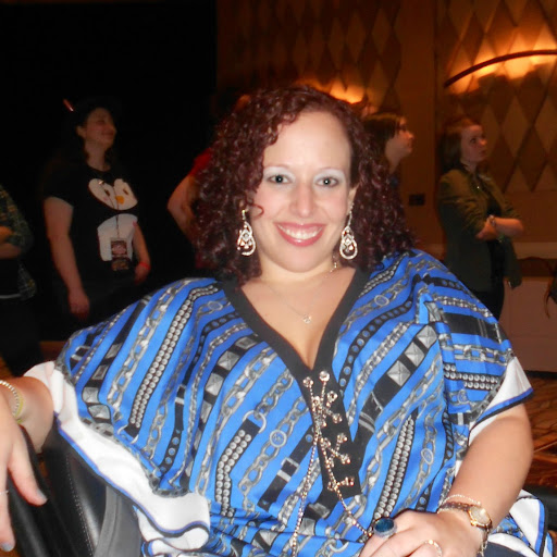 Terri Samuels Photo 32