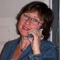 Donna Warden Photo 36