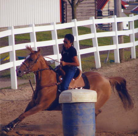 Kim Reed Photo 15