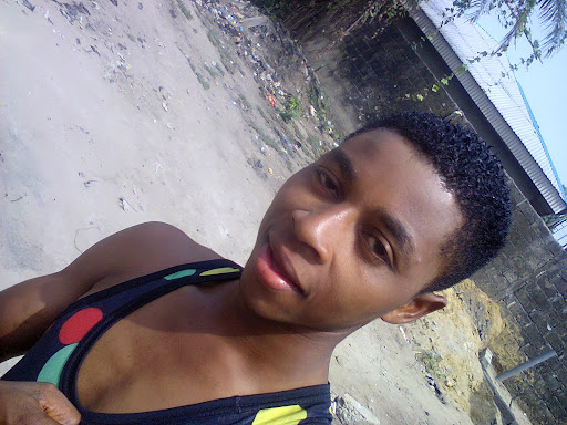 Godwin Akpan Photo 8
