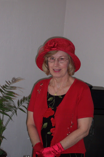 Betty Sharpe Photo 33